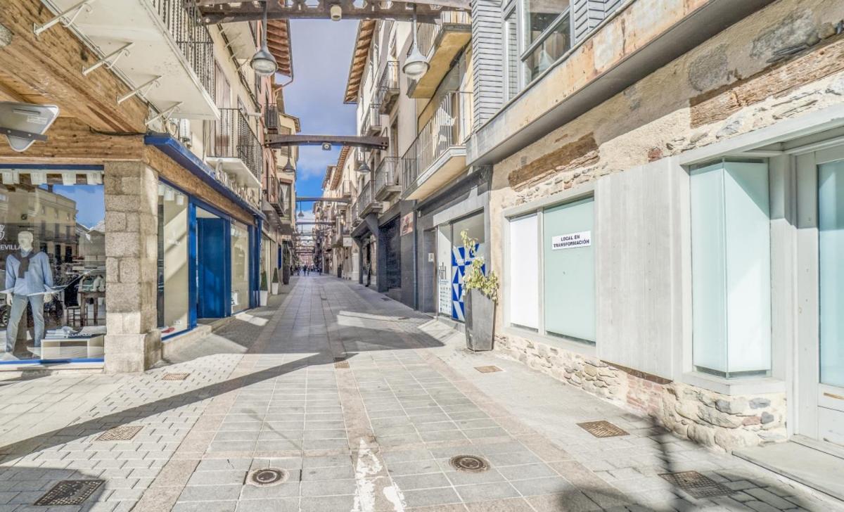 3.2 Apartamento Coma Oriola Puigcerdà Dış mekan fotoğraf